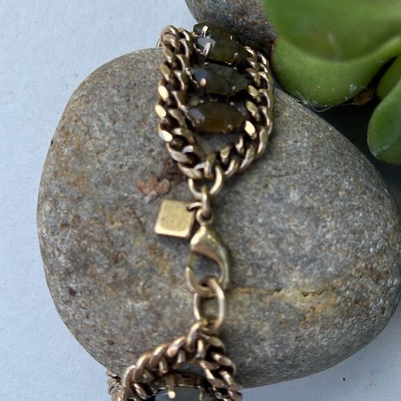 Banana Republic classic stone and gold ladder style bracelet! - Picture 2 of 4